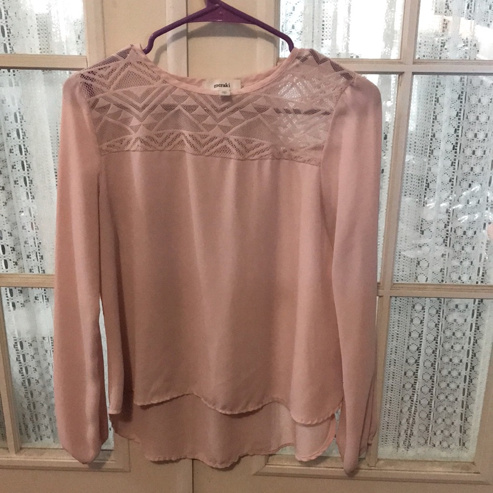 Meraki long sleeve top, size small.
